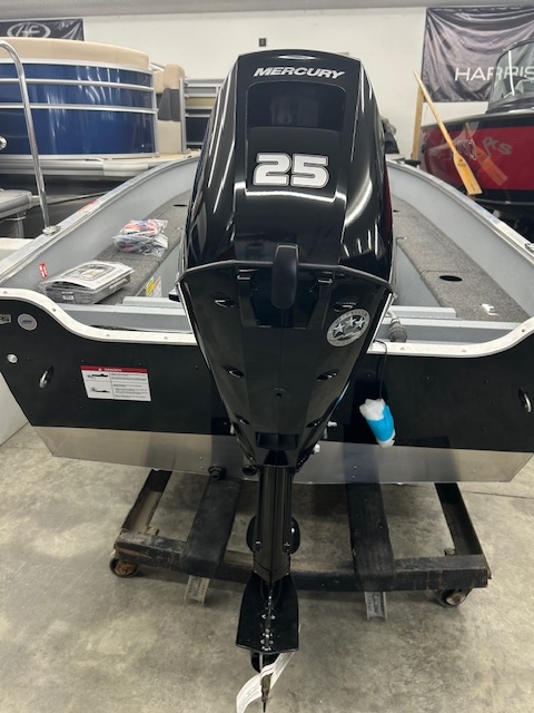 2025 Lund Fury 1600 Tiller - Photo 11